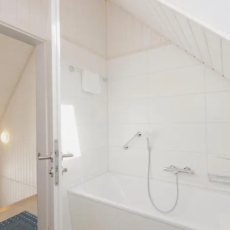 In Ostseeresort With Sauna بيت للعطل أوبلينتيز